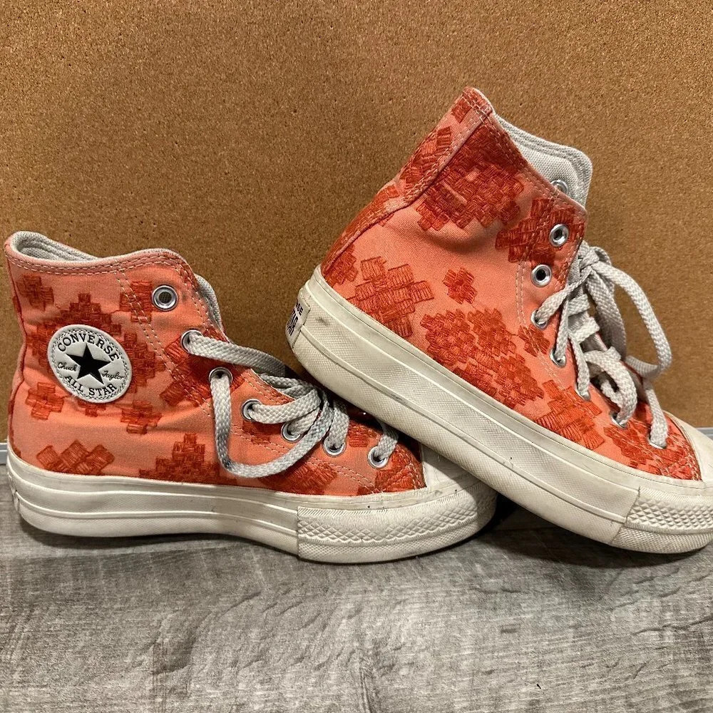 Converse Womens Platform CTAS Lift Hi Embroidery Bright Madder / Mantra Orange